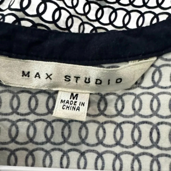 EUC max Studio Medium Sleeveless top - Picture 5 of 6